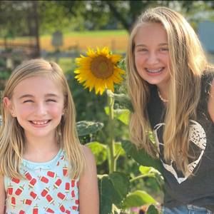 Meet your Posher, Brenda